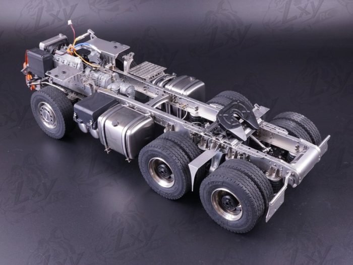 3 axle tractor chassis