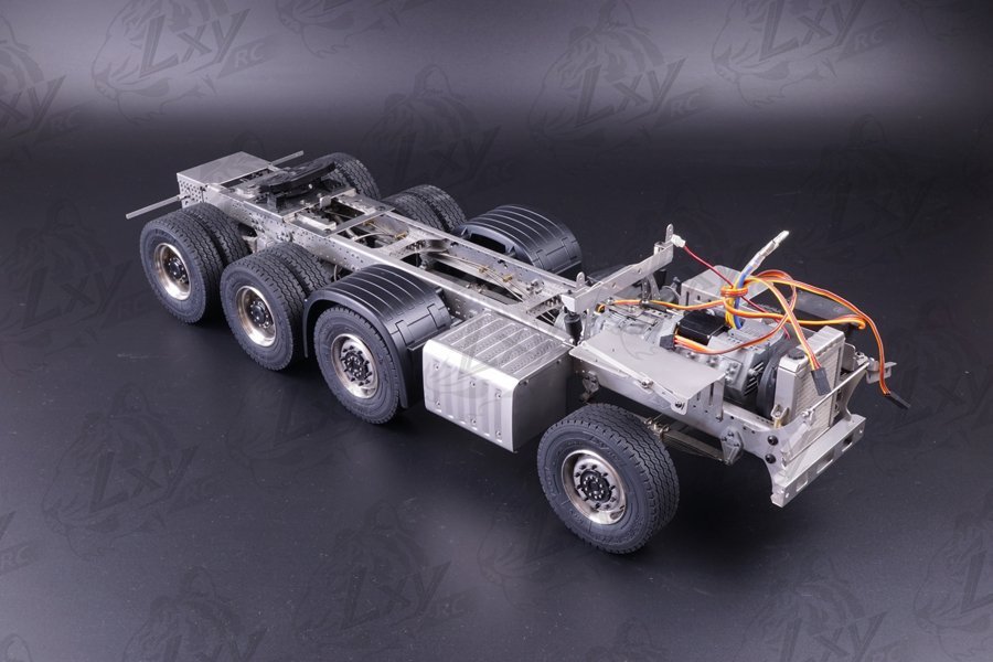 Benz 8×8 tractor chassis Benz 8×8 tractor chassis