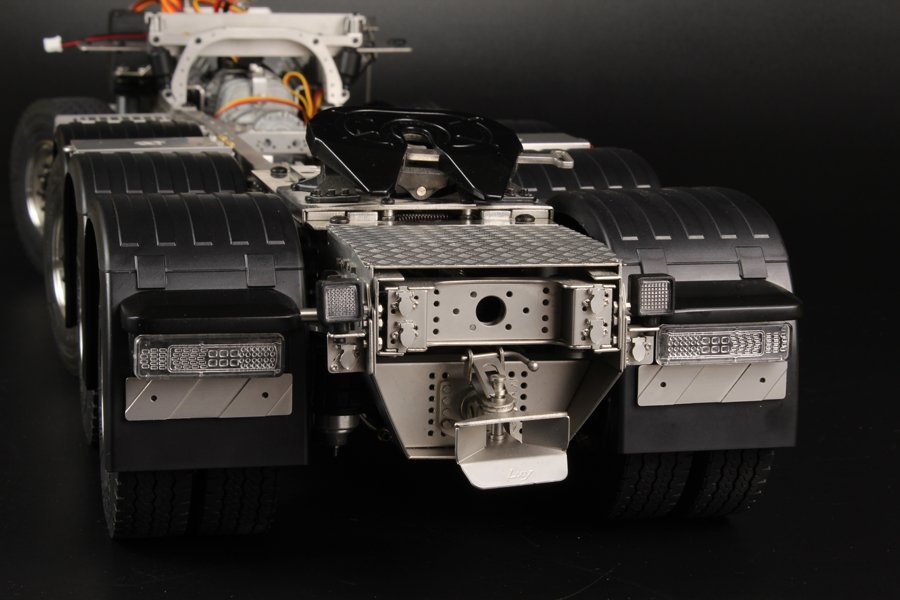 1:14 8×8 tractor chassis 1:14 8×8 tractor chassis